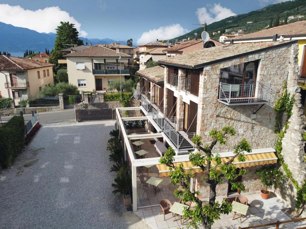 Garni Onda Hotel Torri Del Benaco Bagian luar foto