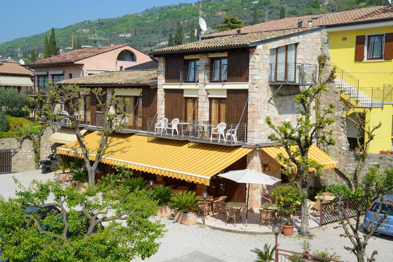 Garni Onda Hotel Torri Del Benaco Bagian luar foto